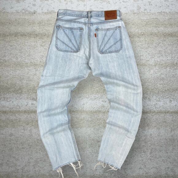 Vintage Y2K Levis Jeans 27x27 Regular Tapered Leg Fit Light Wash Orange Tab - Picture 1 of 8